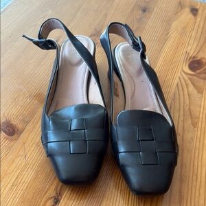 Rockport Black Leather Flats with Woven Toe